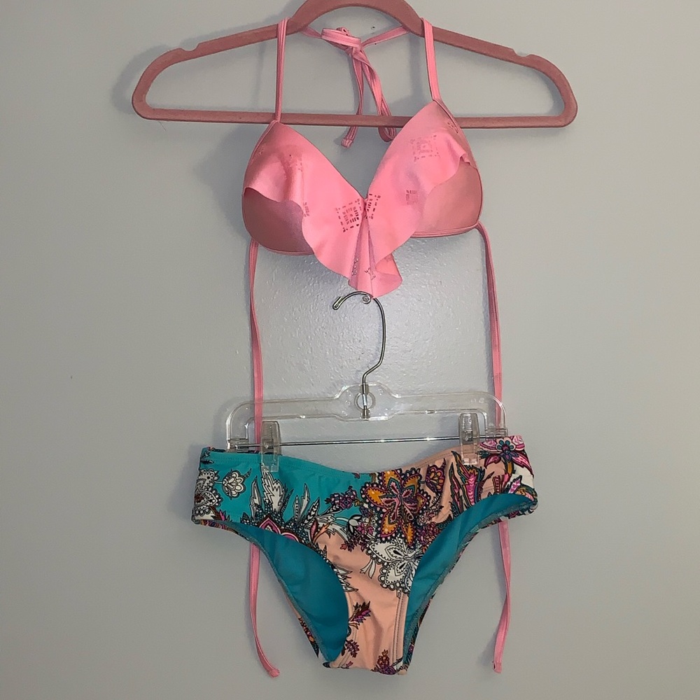 New Arizona Push Up Top and ruched bottoms Bikini